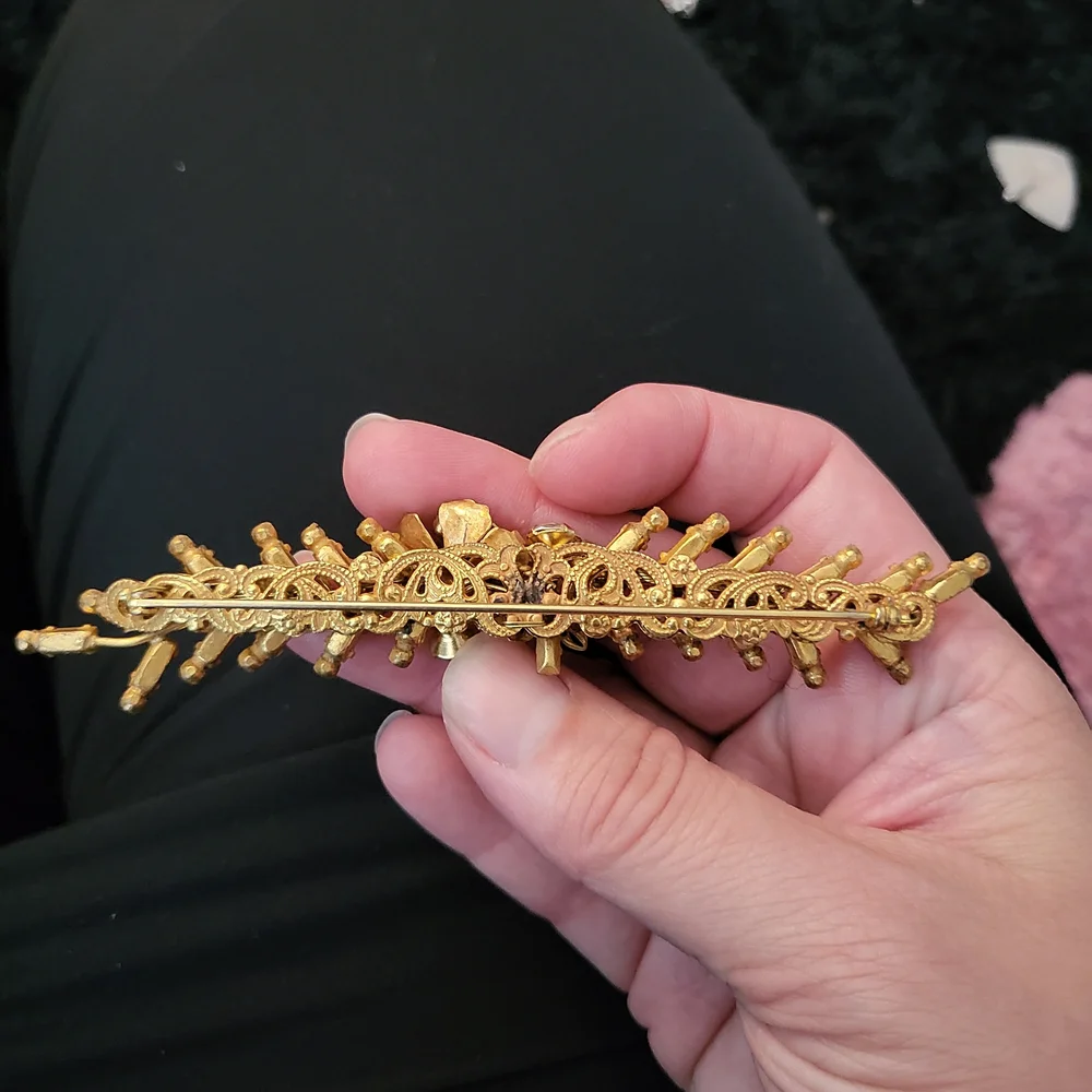 Vintage Gold‎ Tone with Rhinestones Brooch